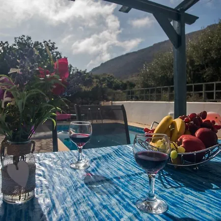 Afou Holiday home Afrata